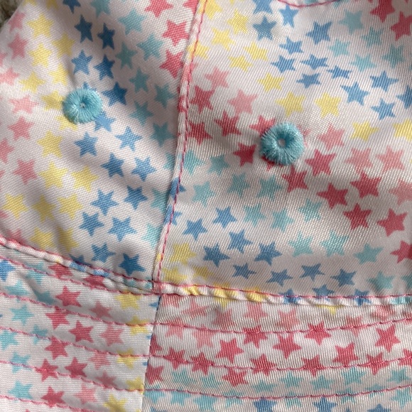 2 pc Skinz UV 50 unicorn rash guard and reversible bucket hat - Picture 7 of 9